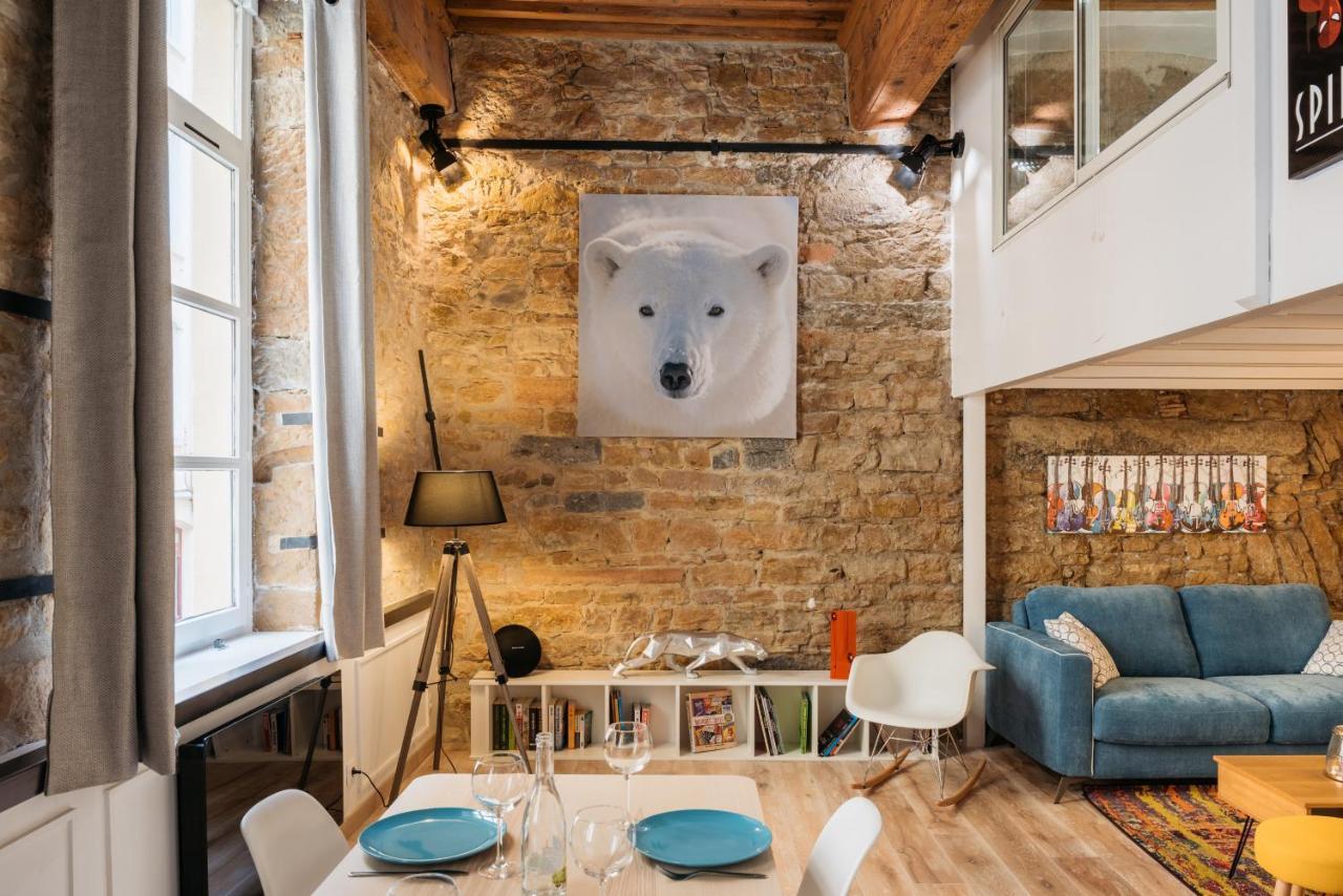 Dify Bear & Co - Hotel De Ville Lyon Luaran gambar